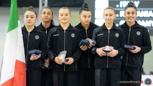 jr podio foto simone ferraro sf106041 copia